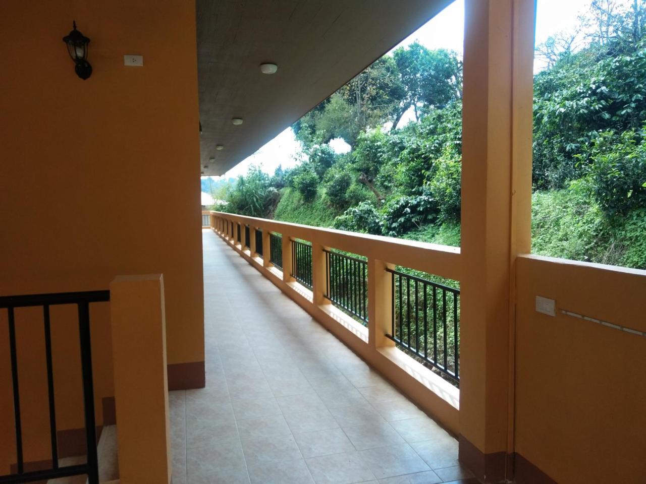 Hill Top Home Mae Salong Esterno foto